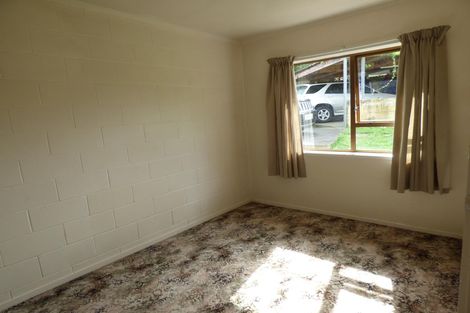 Photo of property in 2/5 Abelia Place, Papatoetoe, Auckland, 2025