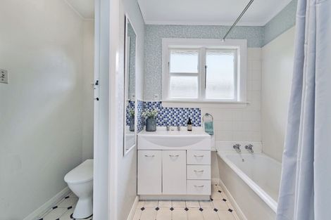 Photo of property in 61 High Street, Southbridge, 7602