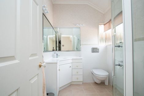 Photo of property in 28 Harrowfield Drive, Harrowfield, Hamilton, 3210