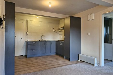 Photo of property in 111 Glenpark Avenue, Frankleigh Park, New Plymouth, 4310