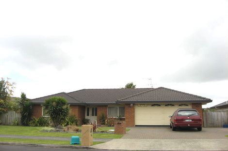 Photo of property in 15 Longford Park Drive, Takanini, 2112