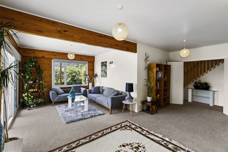 Photo of property in 59 Waitohu Road, York Bay, Lower Hutt, 5013