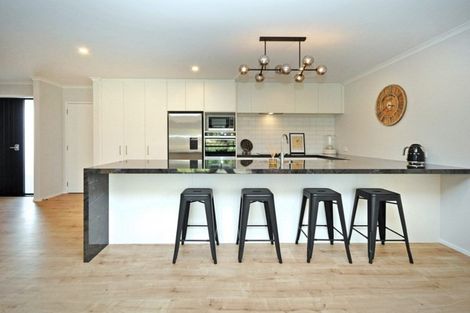 Photo of property in 11 Riverboat Lane, Helensville, 0800