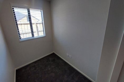 Photo of property in 130 Shillingford Boulevard, Rolleston, 7615