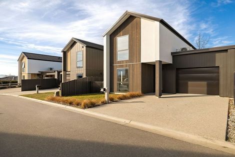 Photo of property in 33 Midlothian Avenue, Cromwell, 9310