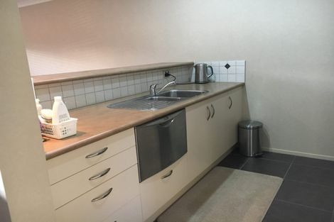 Photo of property in 15c Manning Street, Hamilton Central, Hamilton, 3204