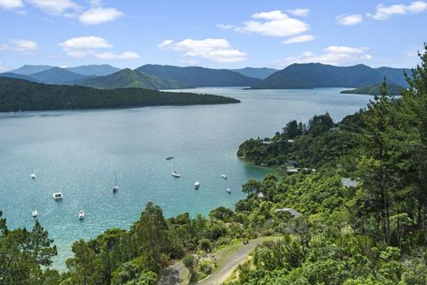 Photo of property in 124 Port Underwood Road, Waikawa, Picton, 7281