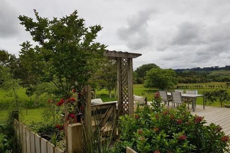 Photo of property in 1475 State Highway 16, Waimauku, 0883