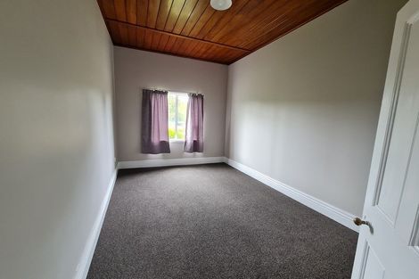 Photo of property in Dwg & Ex Dairy Factory, 25 Old Normanby Road, Okaiawa, Hawera, 4678