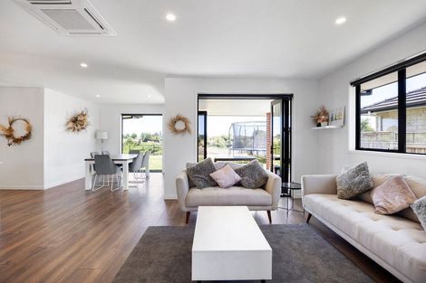 Photo of property in 7 Hyatt Close, Leamington, Cambridge, 3432