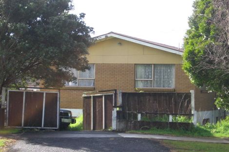 Photo of property in 244 Triangle Road, Massey, Auckland, 0614