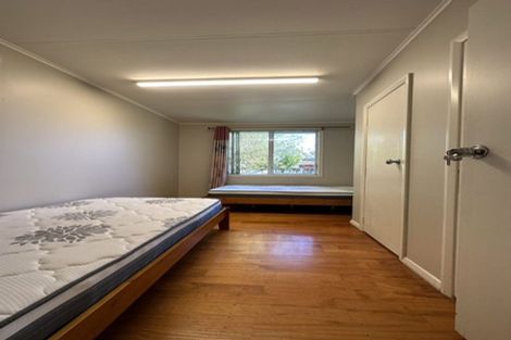 Photo of property in 168a Carlisle Road, Northcross, Auckland, 0632