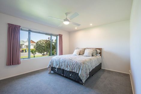 Photo of property in 2 Fell Place, Stoke, Nelson, 7011