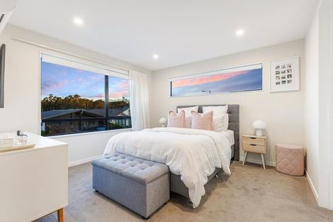 Photo of property in 24a Lumbarda Drive, Kumeu, 0810