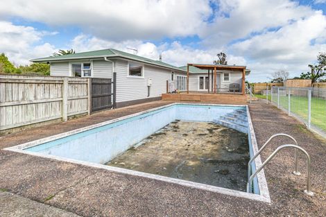 Photo of property in 51 Roslyn Road, Levin, 5510