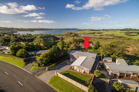 Photo of property in 35 Reinga Road, Kerikeri, 0230
