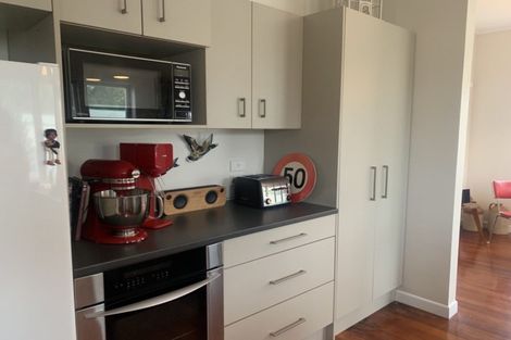 Photo of property in 2 Ranui Street, Dinsdale, Hamilton, 3204