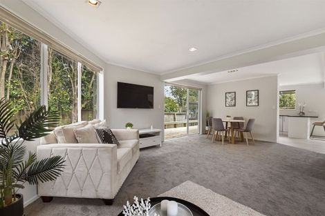Photo of property in 116a Forrest Hill Road, Forrest Hill, Auckland, 0620