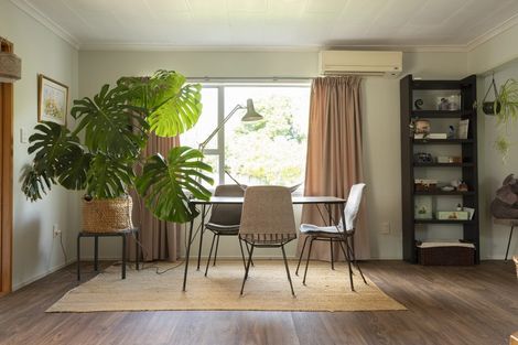 Photo of property in 11 Travis Street, Taradale, Napier, 4112