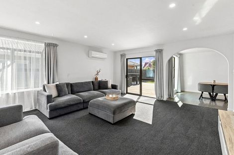 Photo of property in 18 Briarmont Street, Avondale, Christchurch, 8061