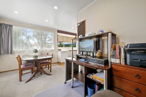 Photo of property in 19 Haylock Grove, Totara Park, Upper Hutt, 5018