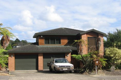 Photo of property in 18 Woodfern Crescent, Titirangi, Auckland, 0604