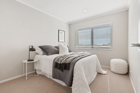 Photo of property in 11 Danga Lane, Hobsonville, Auckland, 0616