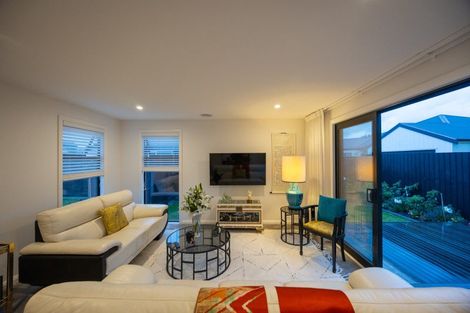 Photo of property in 9 Samuel Place, Terrace End, Palmerston North, 4410