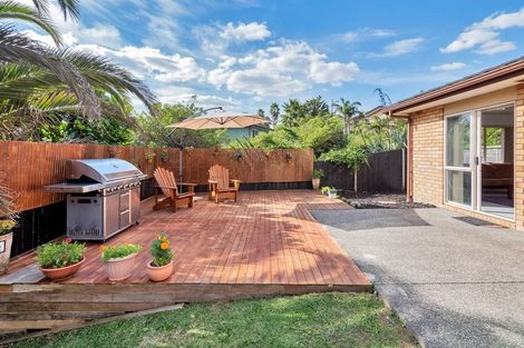 Photo of property in 7 Bibury Avenue, Henderson, Auckland, 0612