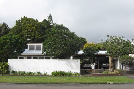 Photo of property in 5 Wicksteed Street, Vogeltown, New Plymouth, 4310