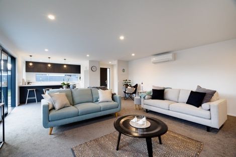 Photo of property in 39 Anderton Crescent, Mosgiel, 9024