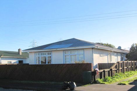 Photo of property in 2/20 Moffett Street, Islington, Christchurch, 8042