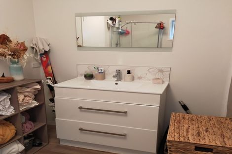 Photo of property in 25 Mountbatten Avenue, Hillcrest, Auckland, 0627