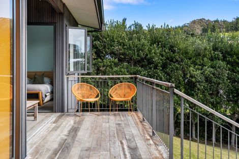 Photo of property in 200 Onemana Drive, Onemana, Whangamata, 3691