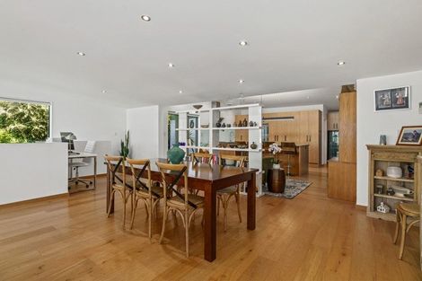 Photo of property in 77 Kent Street, Kingston, Athol, 9793