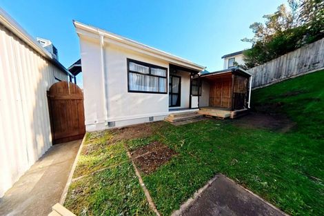 Photo of property in 214 Puriri Street, Castlecliff, Whanganui, 4501