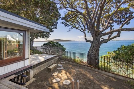 Photo of property in 84a Vauxhall Road, Narrow Neck, Auckland, 0624