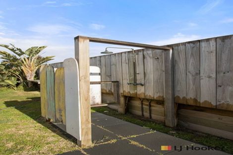 Photo of property in 17 The Loop, Waihi Beach, 3611