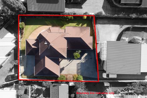 Photo of property in 168 Centreway Road, Orewa, 0931