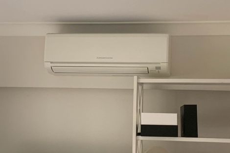 Photo of property in 19 Sartors Avenue, Northcross, Auckland, 0630