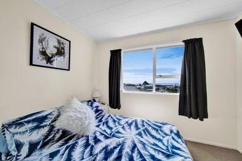 Photo of property in 57 Pioneer Road, Moturoa, New Plymouth, 4310