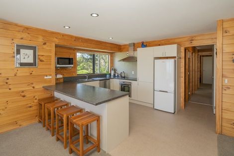 Photo of property in 595 Boat Harbour Road, Whenuakite, Whitianga, 3591