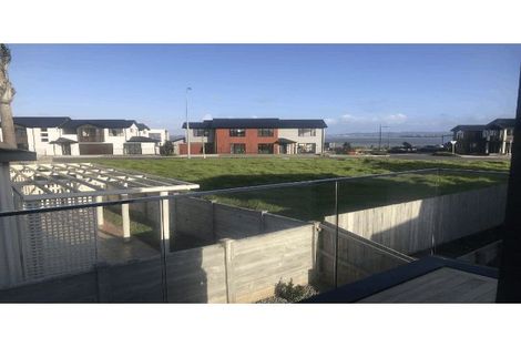 Photo of property in 9 Turret Lane, Hobsonville, Auckland, 0616