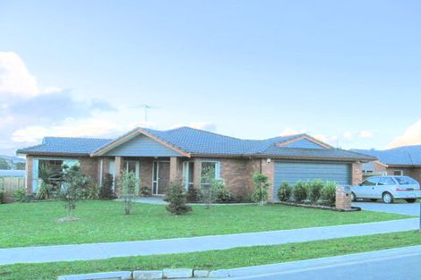 Photo of property in 1 Neaptide Close, Red Beach, 0932