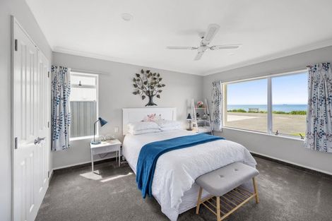 Photo of property in 134 North Shore Road, Eskdale, Napier, 4182