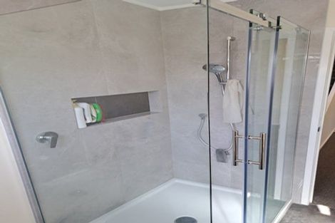 Photo of property in 26 Oakmont Place, Wattle Downs, Auckland, 2103