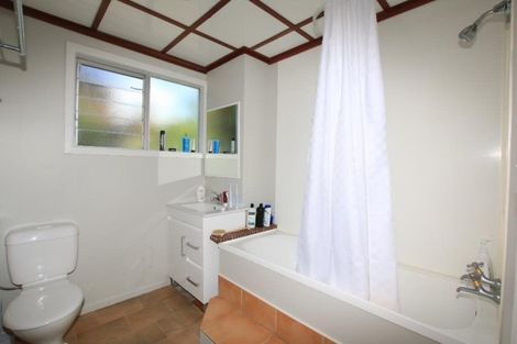 Photo of property in 3 Derwent Crescent, Titirangi, Auckland, 0604