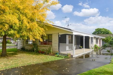 Photo of property in 2 Neagle Place, Greenmeadows, Napier, 4112