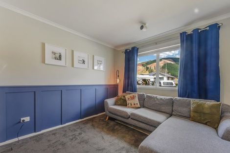 Photo of property in 40 Huntaway Close, Stoke, Nelson, 7011