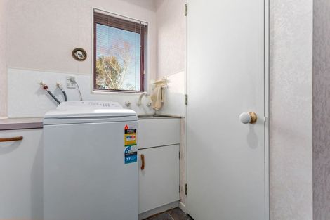 Photo of property in 14 Appleby Rise, Whakatane, 3120